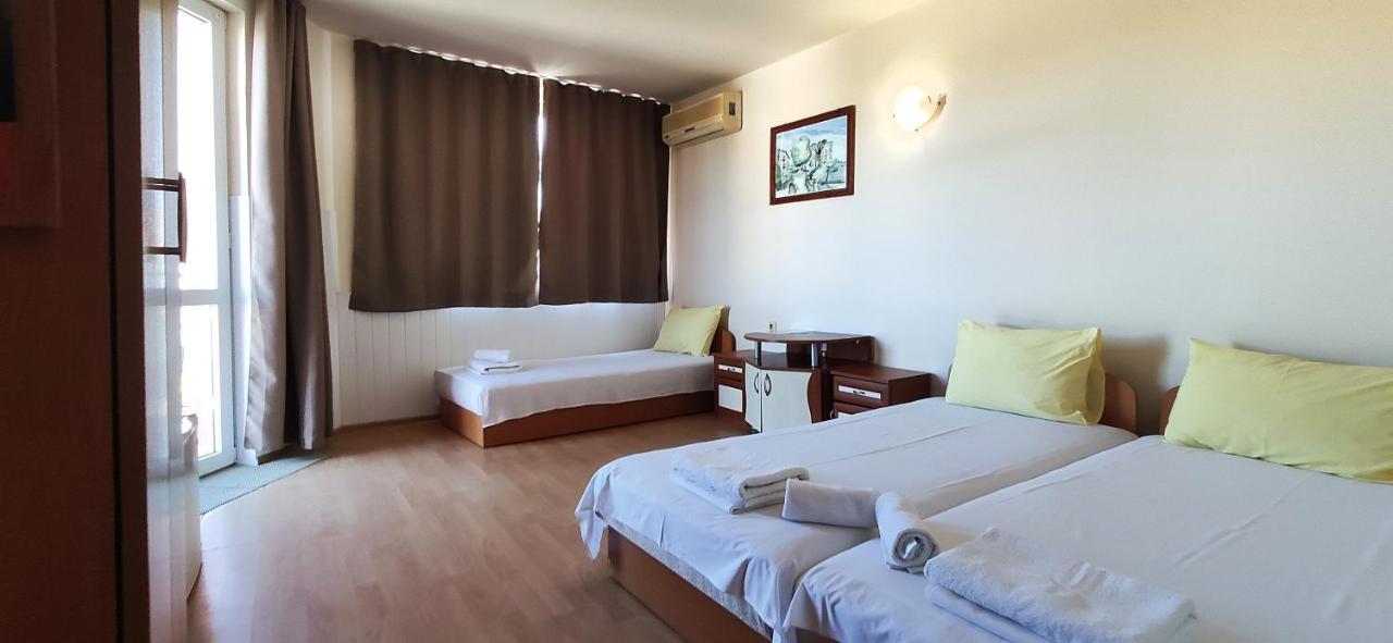רבדה Sineva Guest House מראה חיצוני תמונה