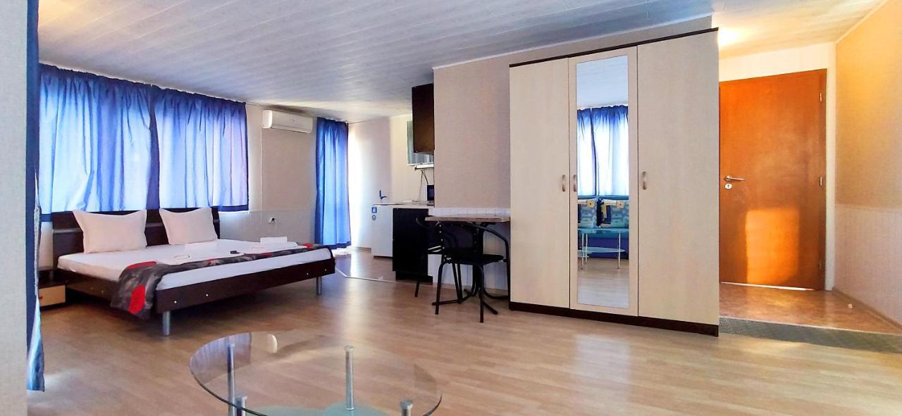 רבדה Sineva Guest House מראה חיצוני תמונה